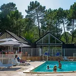 Vtf Les Oyats Sylvadoures Holiday park Maubuisson