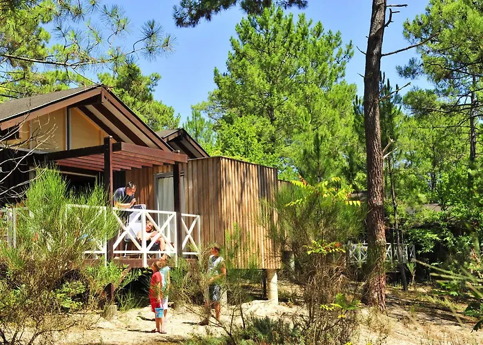 Vtf Les Oyats Sylvadoures 2* Maubuisson