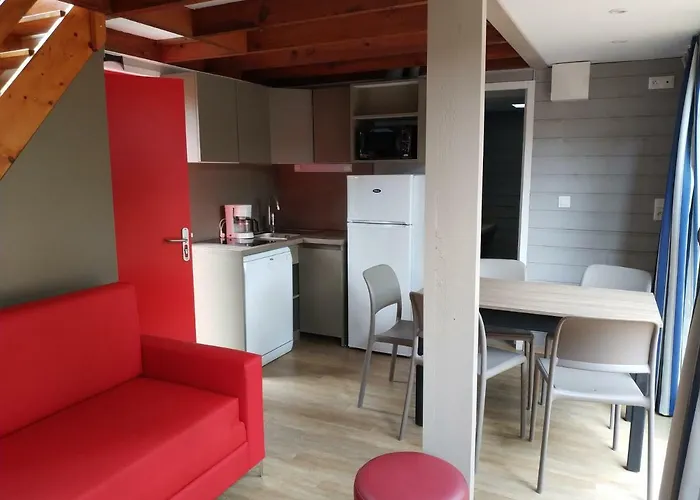 Vtf Les Oyats Sylvadoures 2* Maubuisson